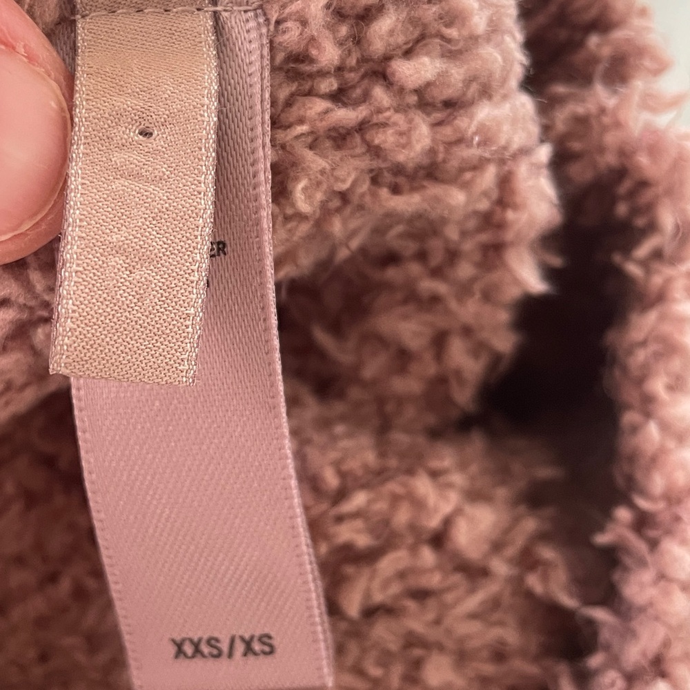 Skims Sherpa Cropped Fuzzy Knit Top XXS - Picture 6 of 6